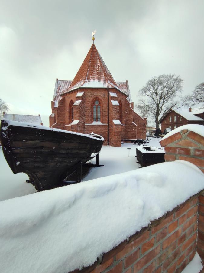 Domek W Parku Hel Buitenkant foto