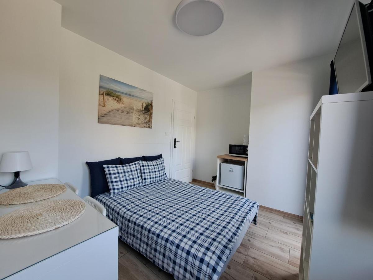 Domek W Parku Hel Kamer foto